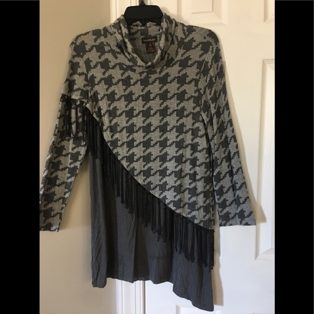 Beautiful Gray top with mock neckline.